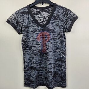 G3 For Her Philadelphia Phillies SS V-Neck Rhinestone Logo Burnout Tee Medium